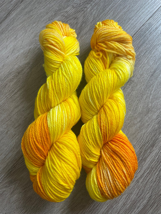Sun's Out, Buns Out! - Merton DK - 100g